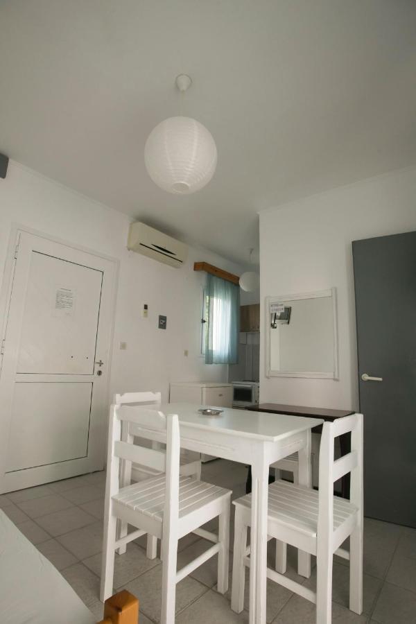 Antonia Rooms Skála Foúrkas Екстериор снимка